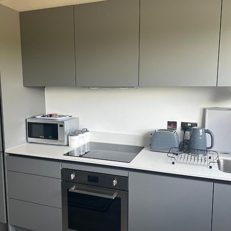 Luxurious Short Stay Flat In Milton Keynes Exterior foto