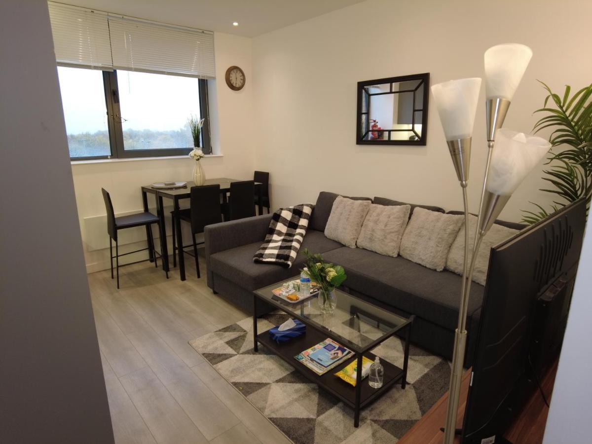 Luxurious Short Stay Flat In Milton Keynes Exterior foto
