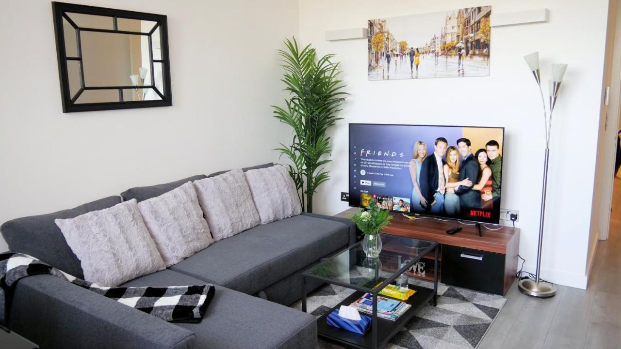 Luxurious Short Stay Flat In Milton Keynes Exterior foto