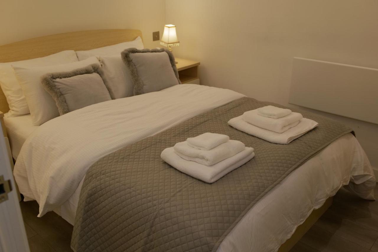 Luxurious Short Stay Flat In Milton Keynes Exterior foto