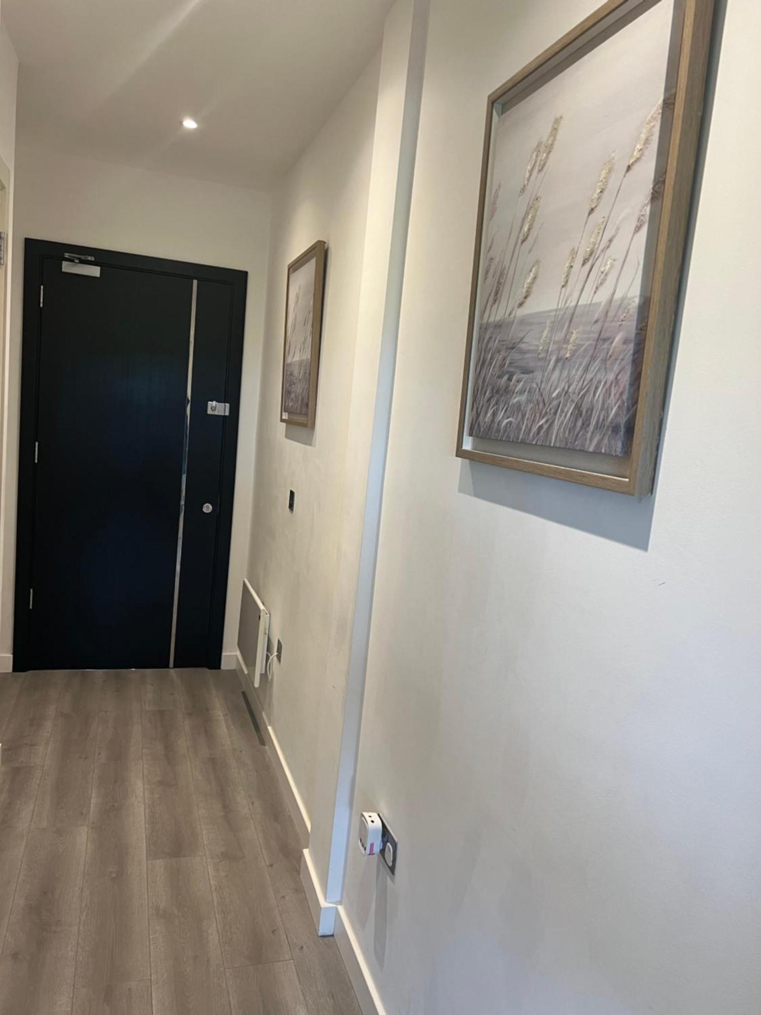 Luxurious Short Stay Flat In Milton Keynes Exterior foto
